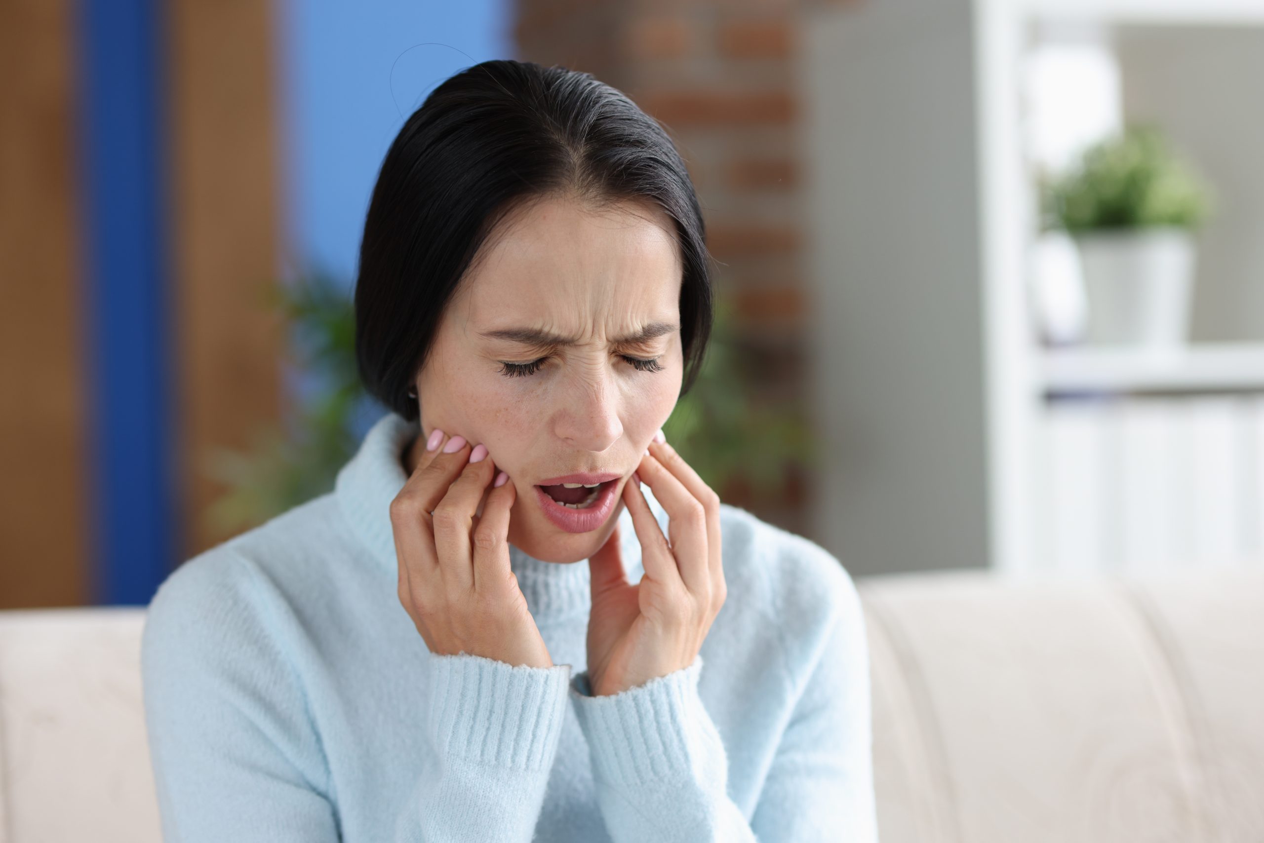 How To Ease Wisdom Teeth Pain | Wisdom Teeth Factory